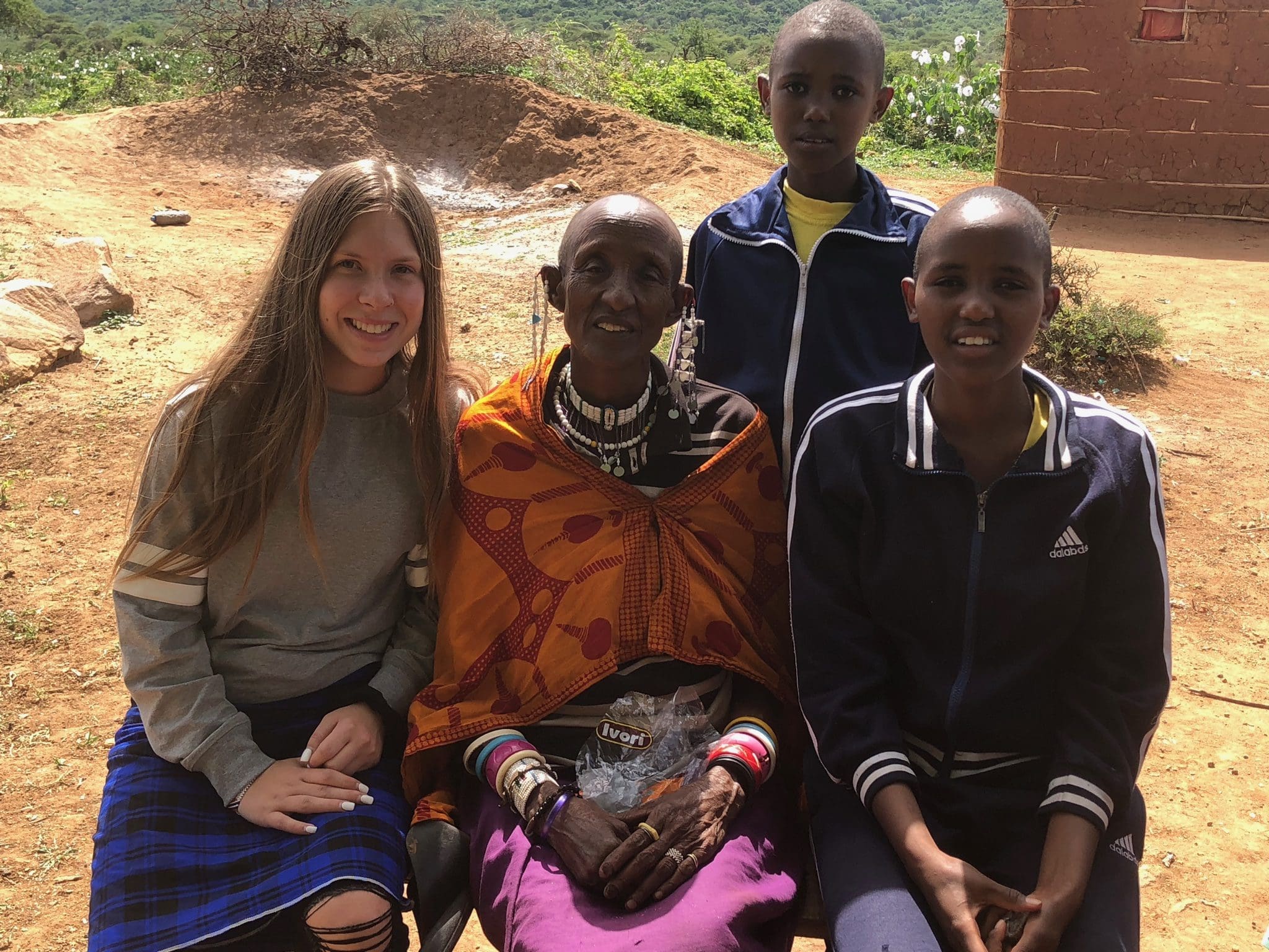 Mary with her familyvolunteer